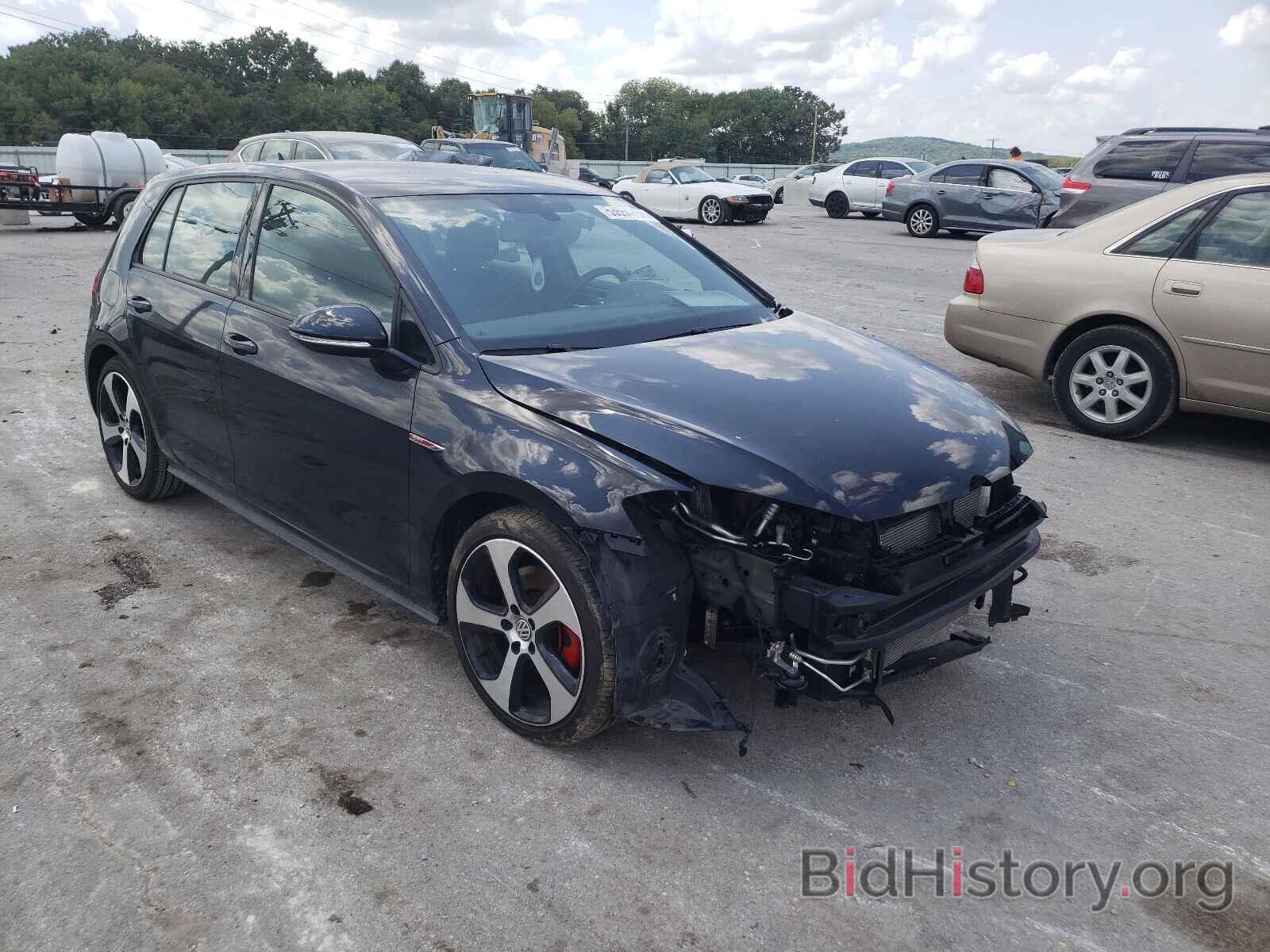 Photo 3VW547AU0JM267171 - VOLKSWAGEN GTI 2018