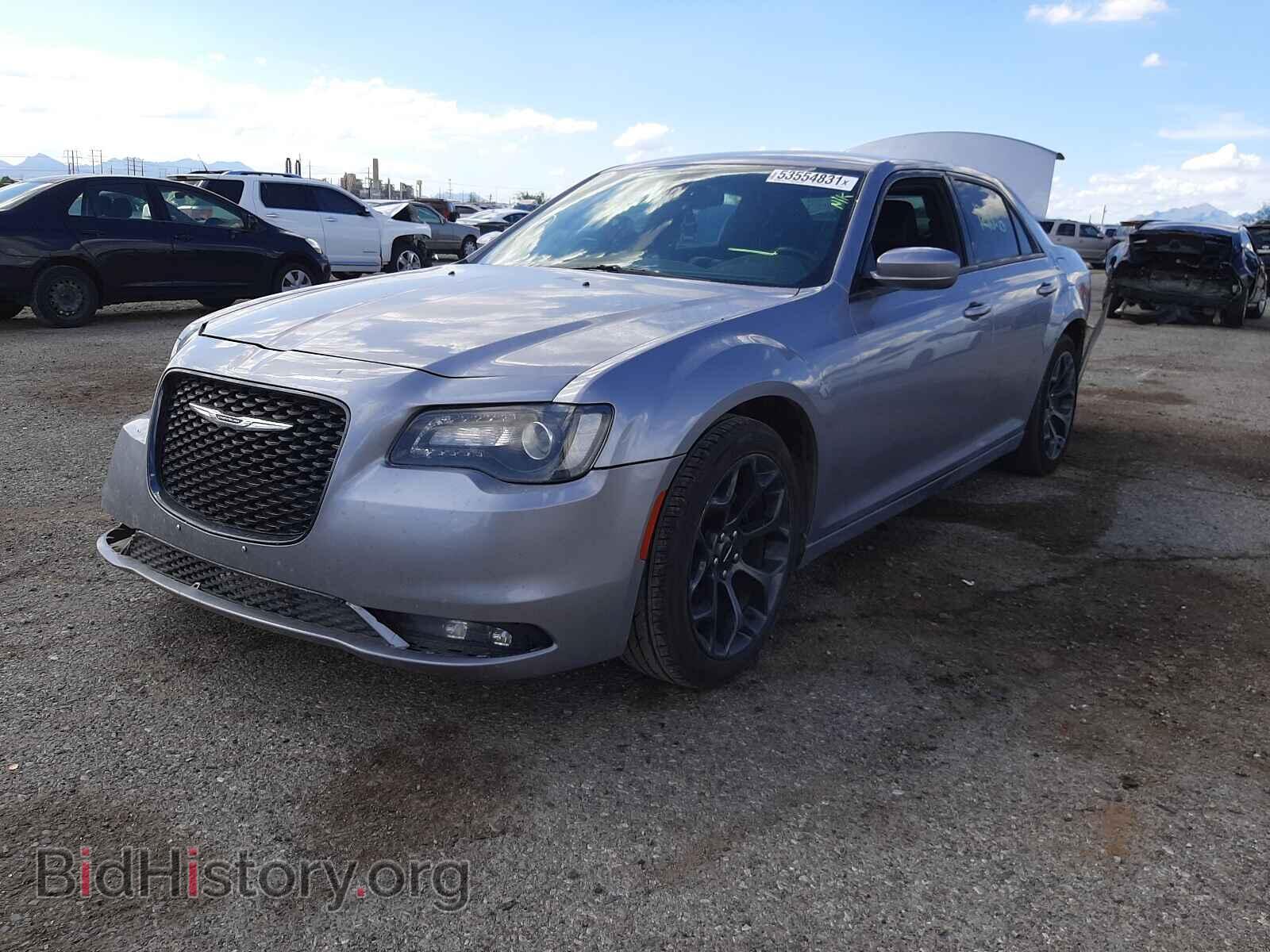 2016 CHRYSLER 300 - VIN: 2C3CCABG9GH229839 - Фото 2