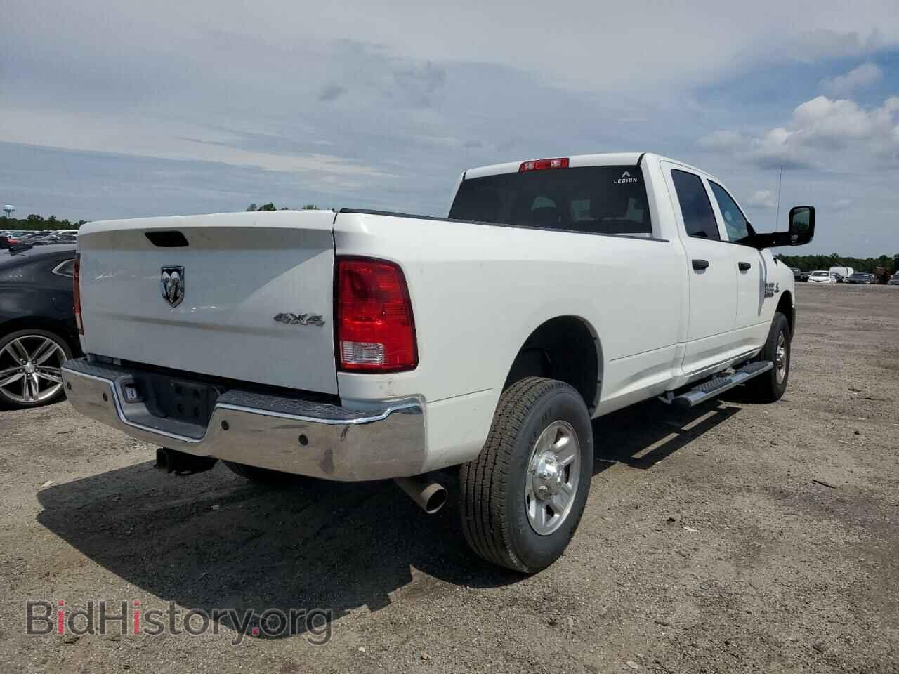 2017 RAM 2500 - VIN: 3C6UR5HL7HG755647 - Фото 4