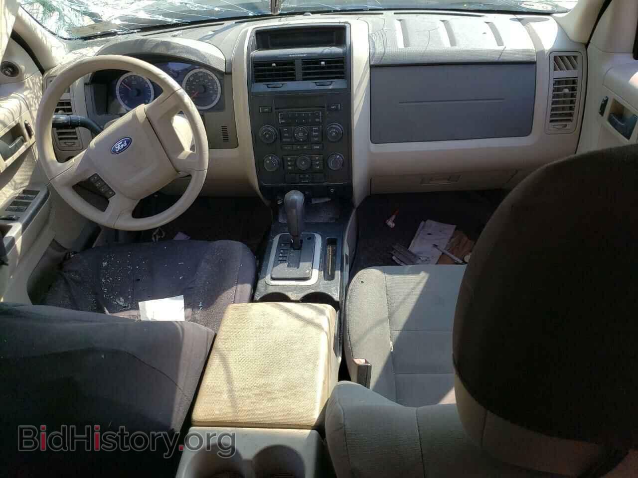 2011 FORD ESCAPE - VIN: 1FMCU0C70BKB77354 - Фото 8