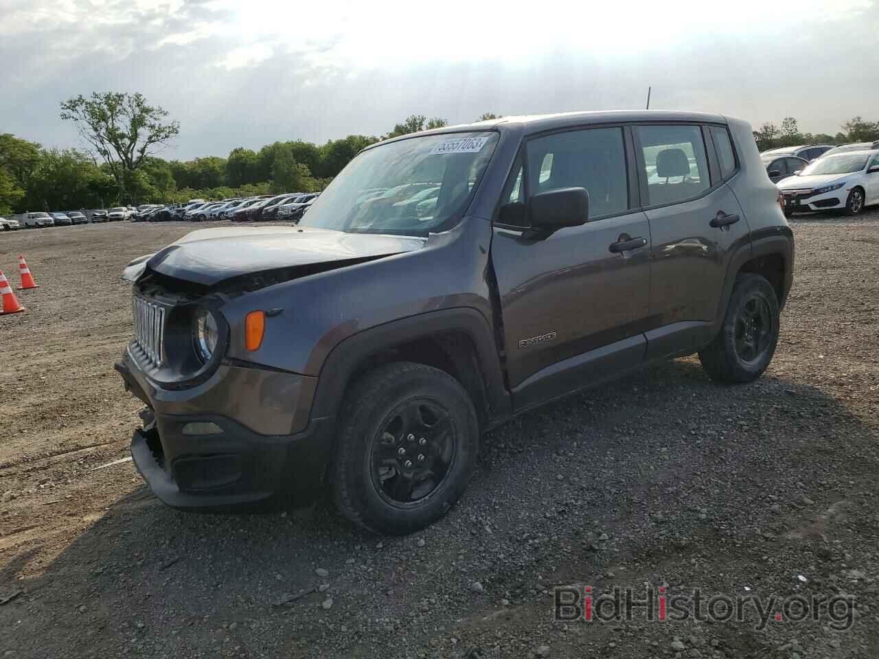 Фотография ZACCJBAB8JPH99320 - JEEP RENEGADE 2018