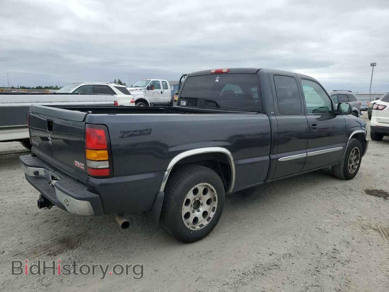 2005 GMC SIERRA - VIN: 1GTEC19TX5Z257475 - Фото 3