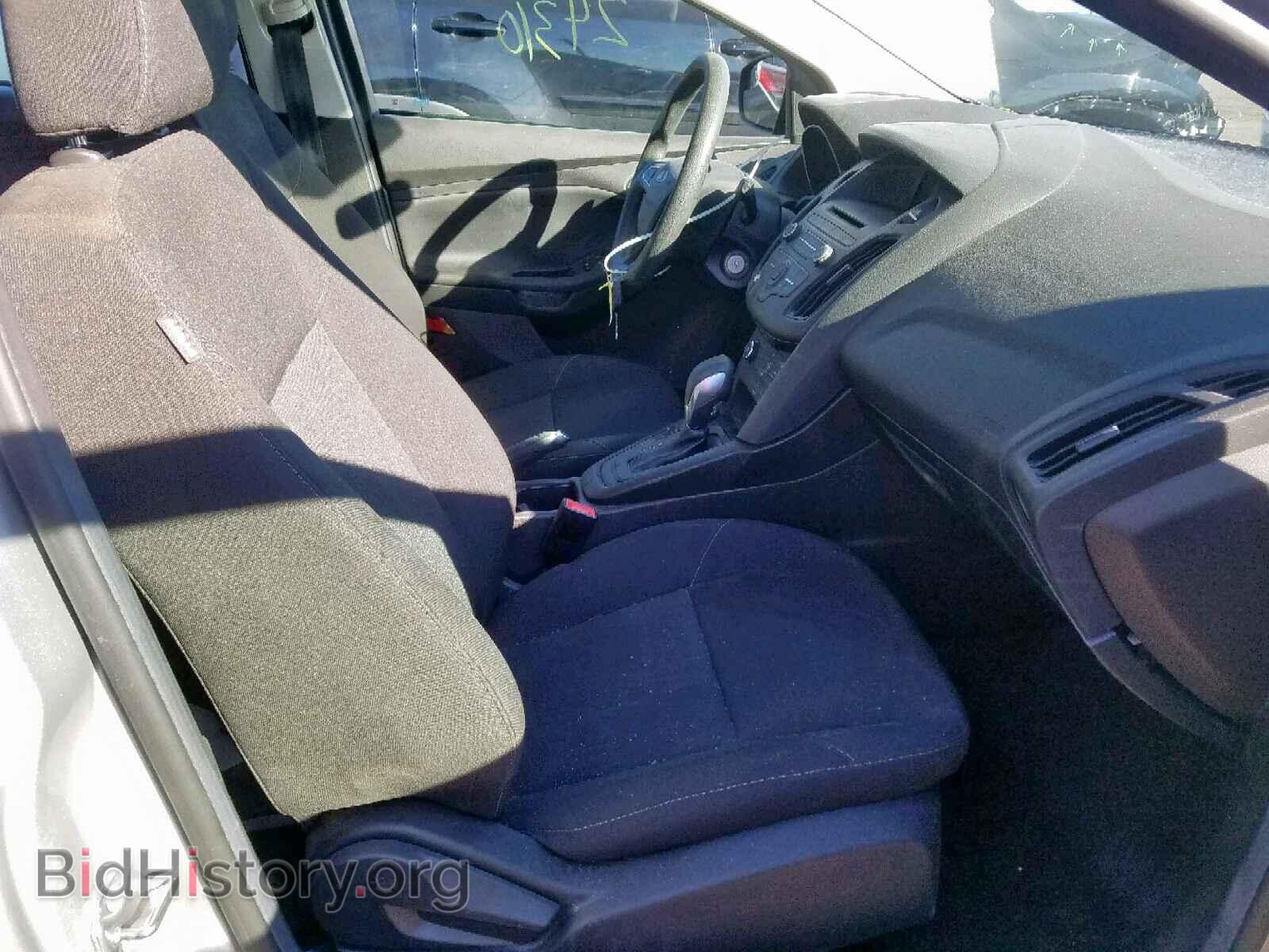 2017 FORD FOCUS SE - VIN: 1FADP3K25HL323165 - Photo 5