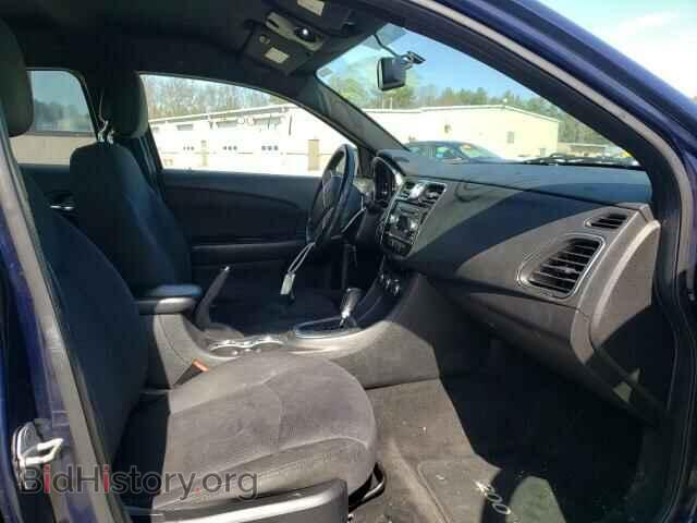 2013 CHRYSLER 200 - VIN: 1C3CCBBB1DN542946 - Фото 5