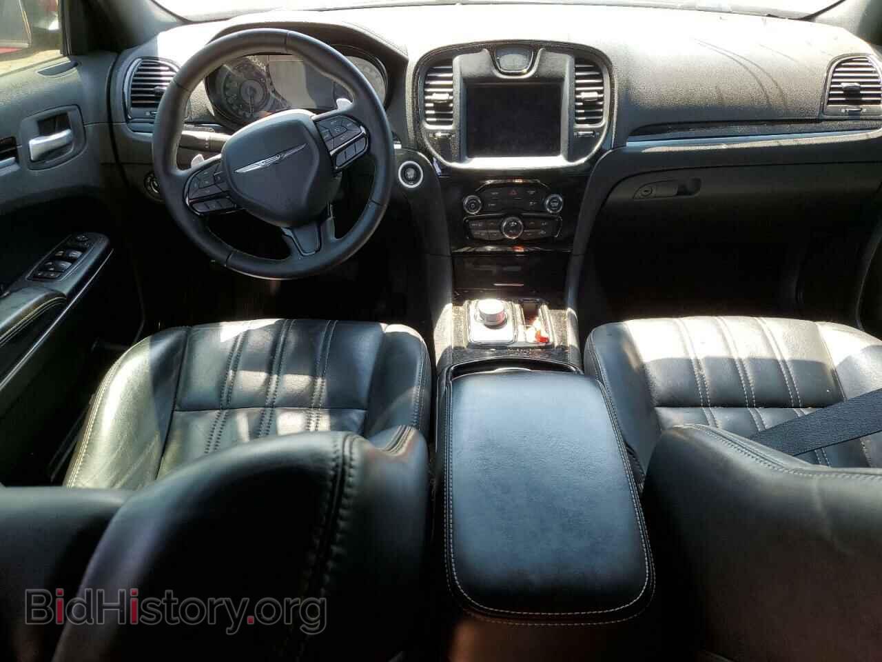 2017 CHRYSLER 300 - VIN: 2C3CCAGG8HH534985 - Фото 8