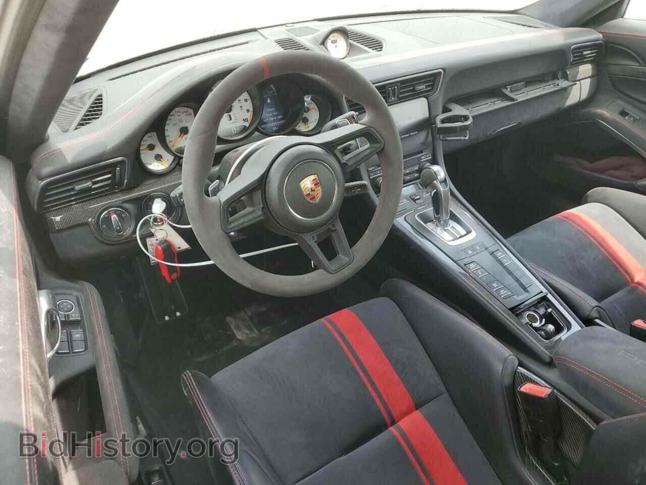 2018 PORSCHE 911 - VIN: WP0AC2A91JS174136 - Фото 8