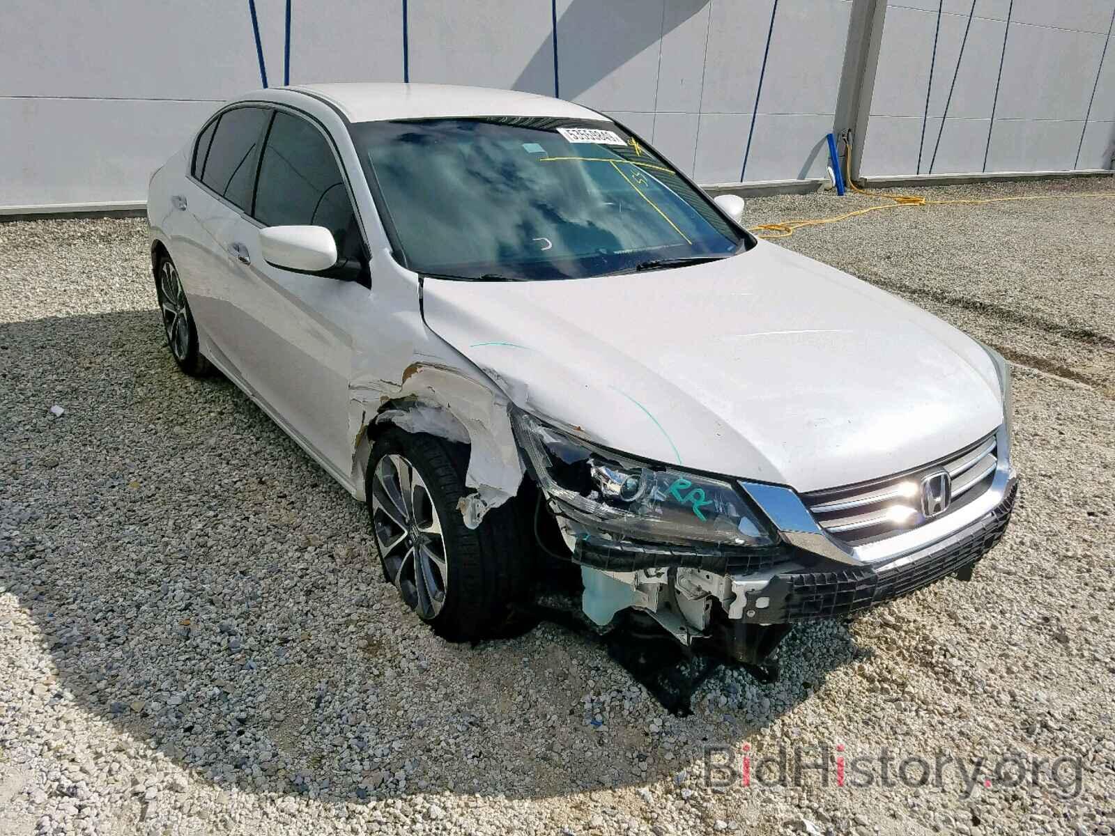 Photo 1HGCR2F59DA227030 - HONDA ACCORD SPO 2013