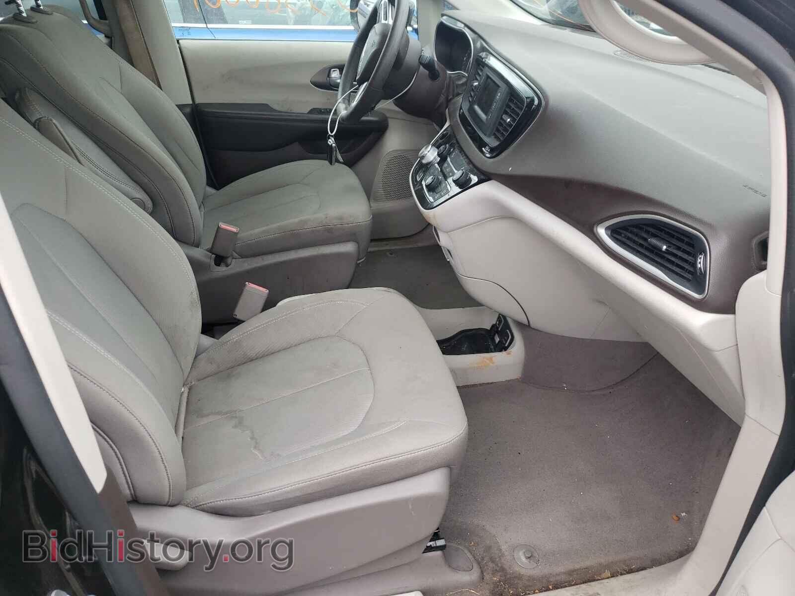 2017 CHRYSLER PACIFICA - VIN: 2C4RC1DG3HR642872 - Photo 5