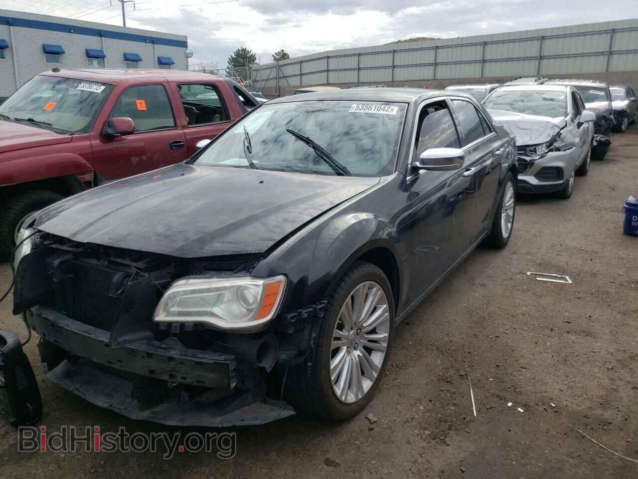 2011 CHRYSLER 300 - VIN: 2C3CA5CG2BH593766 - Фото 2