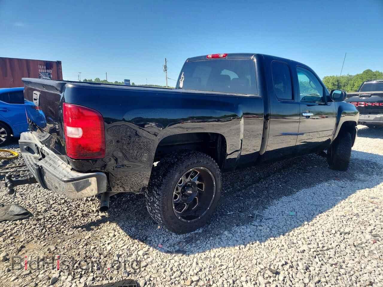 2011 CHEVROLET SILVERADO - VIN: 1GCRCSE08BZ243377 - Фото 3