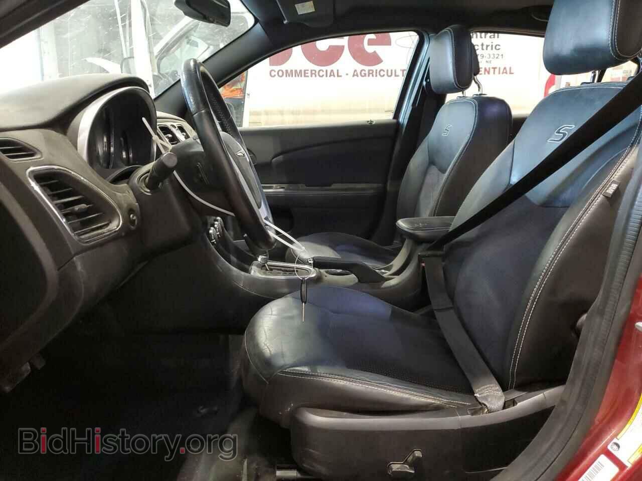 2012 CHRYSLER 200 - VIN: 1C3CCBHG5CN161442 - Фото 7