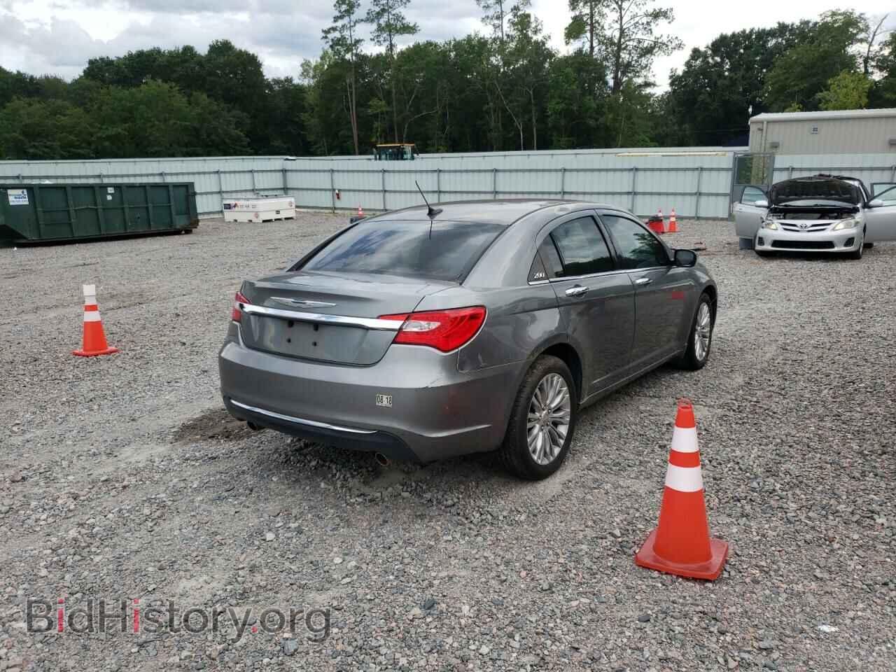 2011 CHRYSLER 200 - VIN: 1C3BC2FG1BN581387 - Фото 4