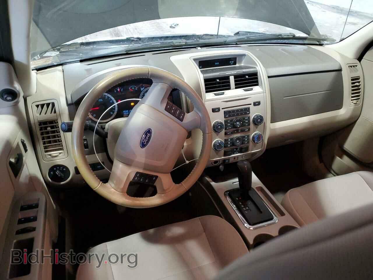 2010 FORD ESCAPE - VIN: 1FMCU0D77AKD48307 - Фото 8
