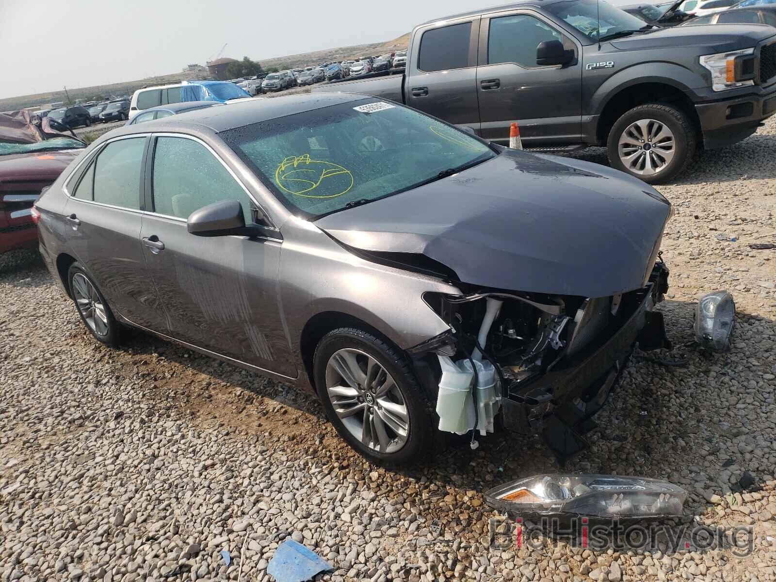 Photo 4T1BF1FK0HU327357 - TOYOTA CAMRY 2017