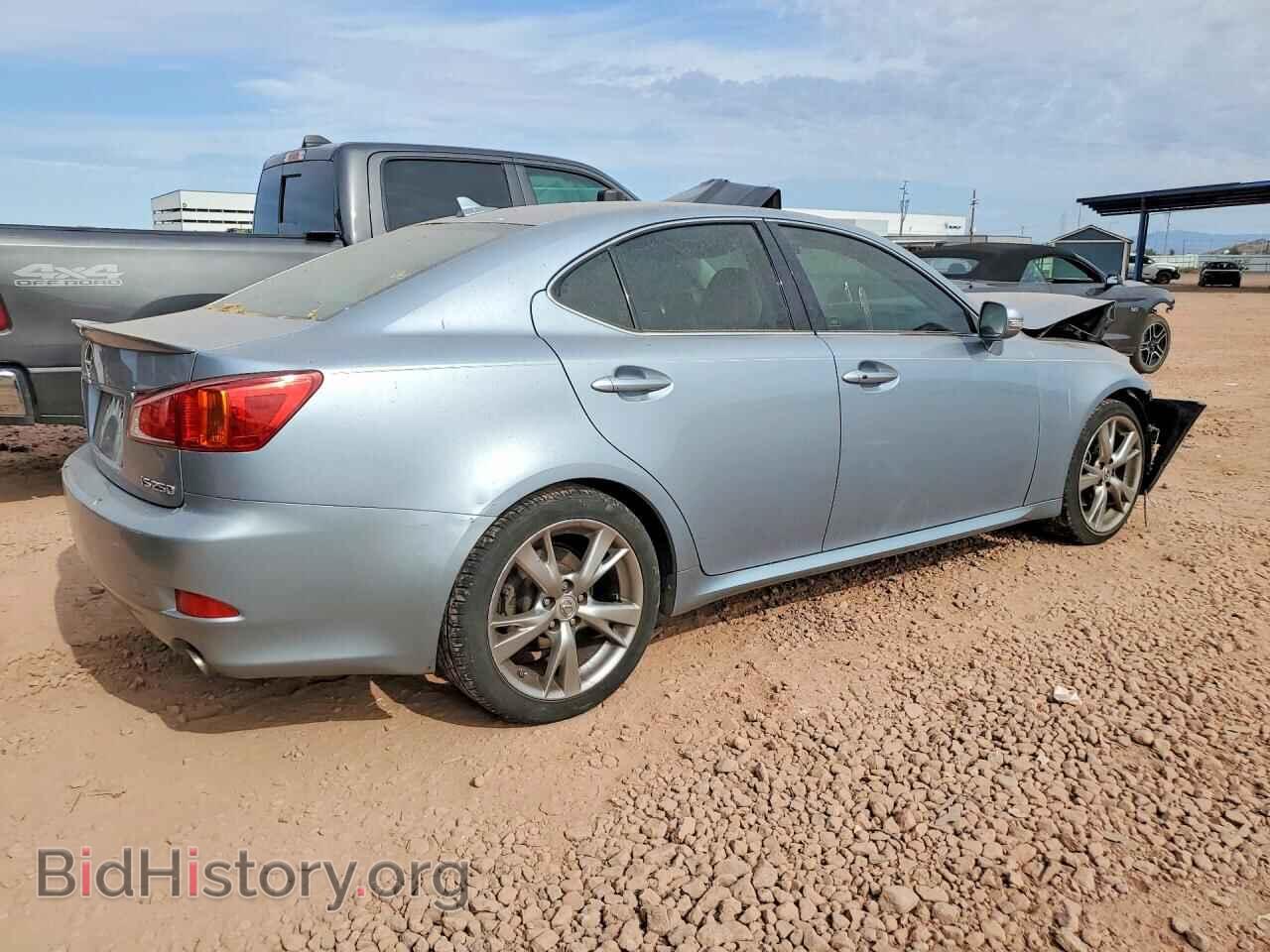 2010 LEXUS IS - VIN: JTHBF5C20A5111166 - Photo 3