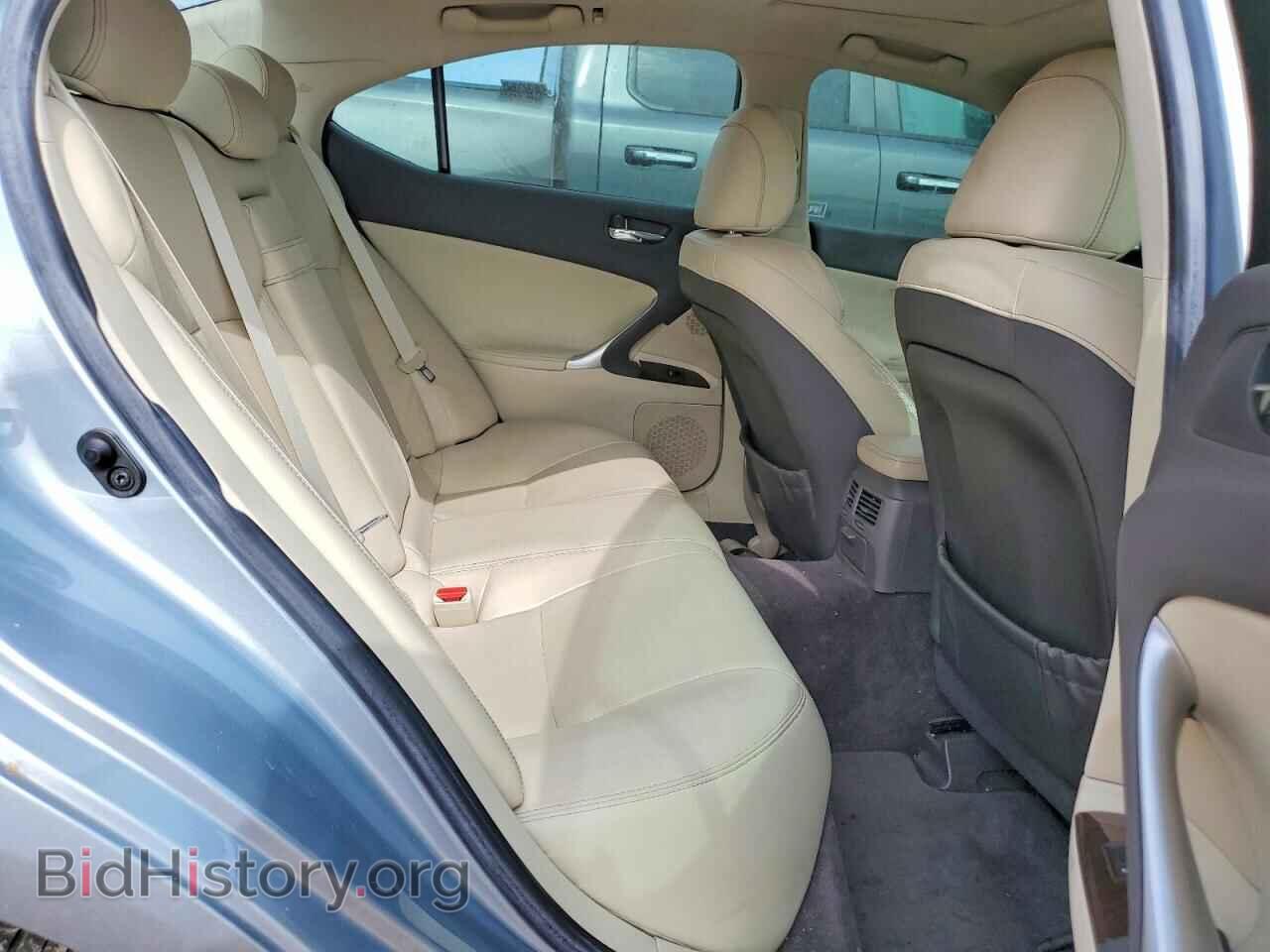 2010 LEXUS IS - VIN: JTHBF5C20A5111166 - Photo 10