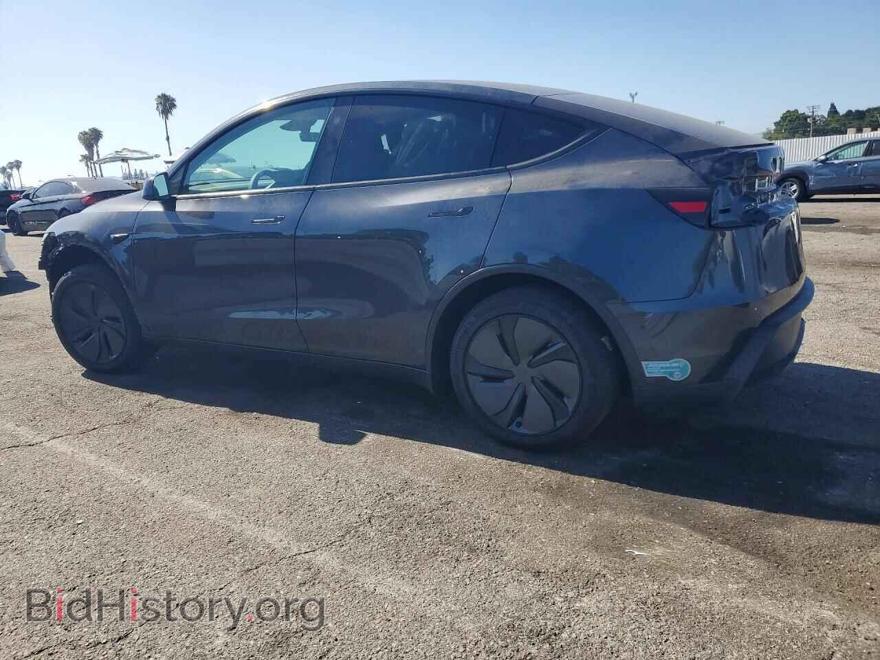 2026 TESLA MODEL Y - VIN: 7SAYGDED0TF388700 - Photo 2