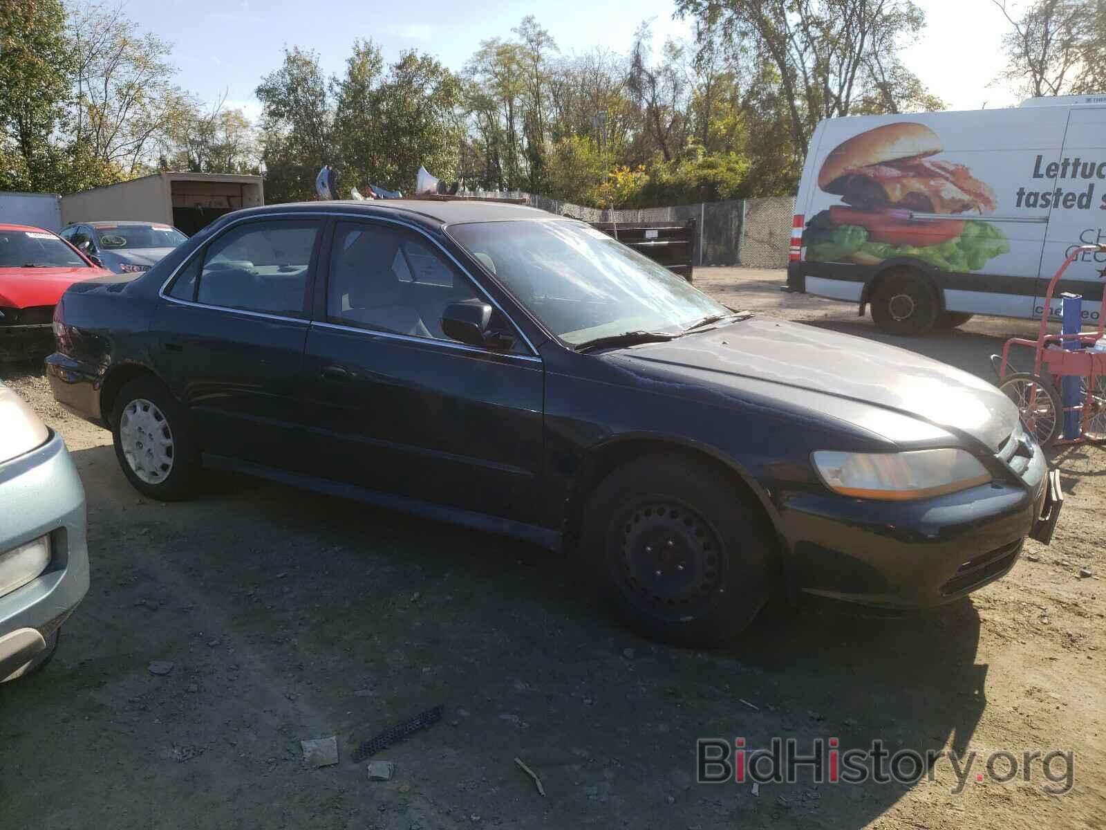 Photo 1HGCG56401A049096 - HONDA ACCORD 2001