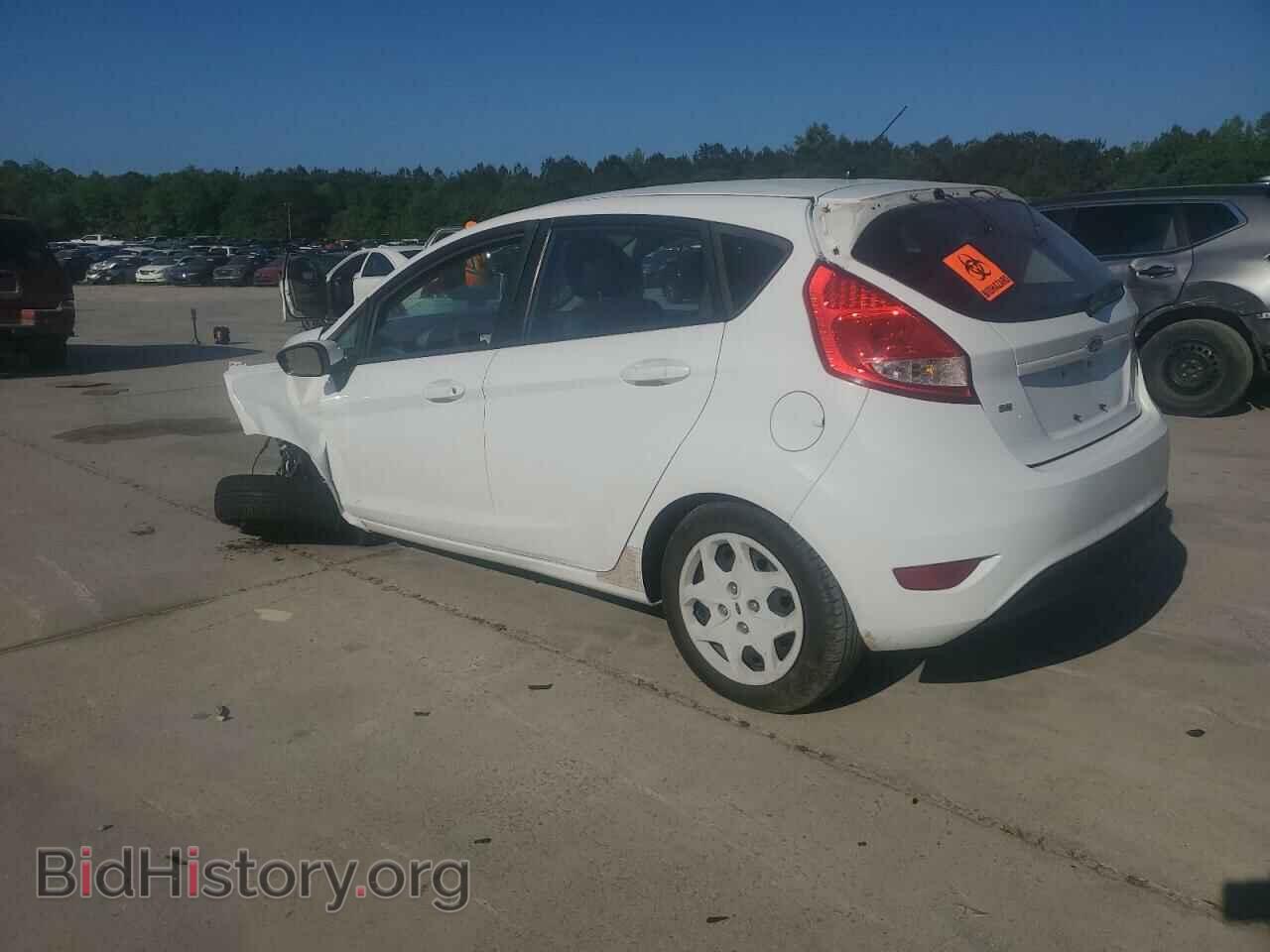 2013 FORD FIESTA - VIN: 3FADP4EJ2DM147371 - Photo 2