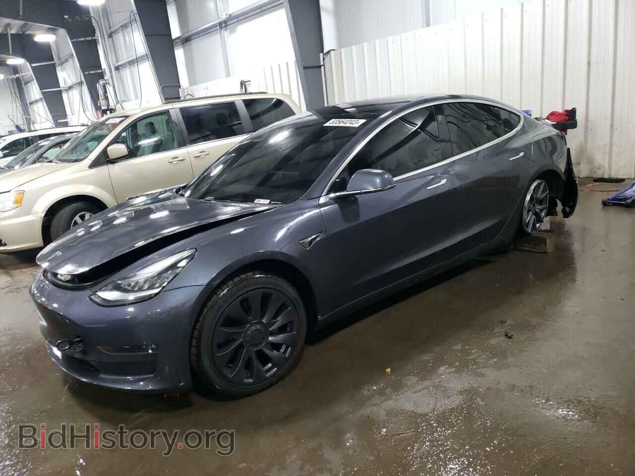 Фотография 5YJ3E1EB5JF073656 - TESLA MODEL 3 2018