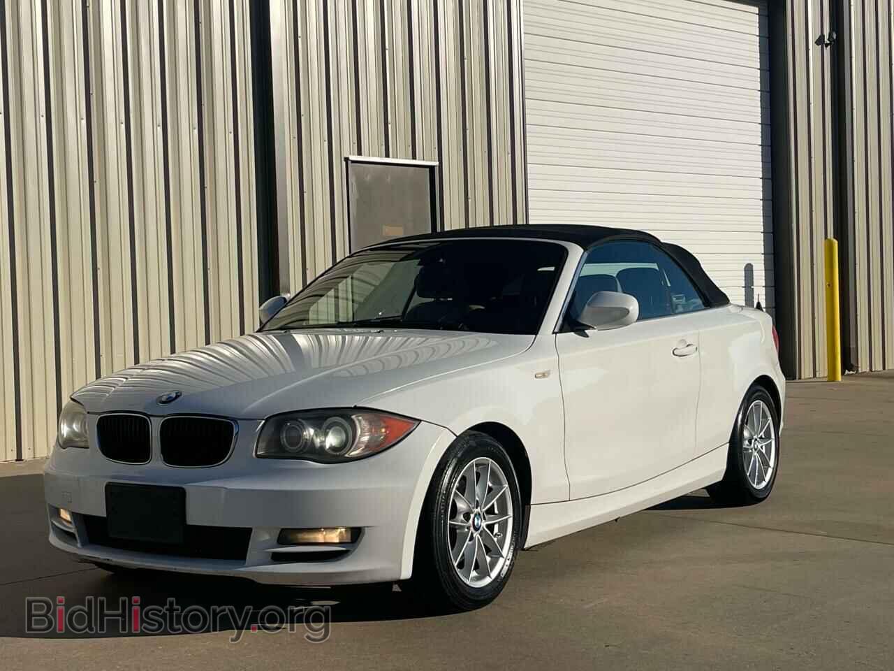 2011 BMW 1 SERIES - VIN: WBAUL7C56BVM79293 - Фото 2