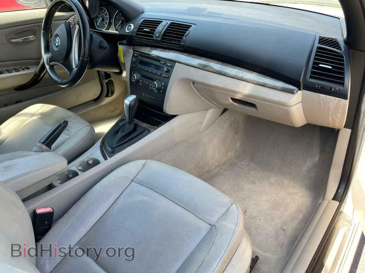 2011 BMW 1 SERIES - VIN: WBAUL7C56BVM79293 - Фото 5