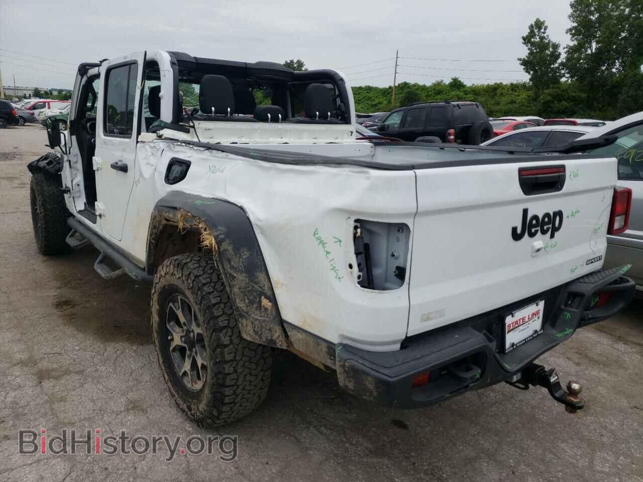 2020 JEEP GLADIATOR - VIN: 1C6HJTAG9LL125599 - Фото 3