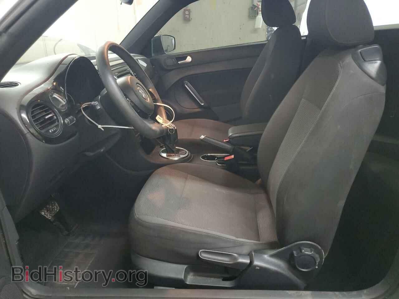 2014 VOLKSWAGEN BEETLE - VIN: 3VWF17AT3EM646370 - Фото 7