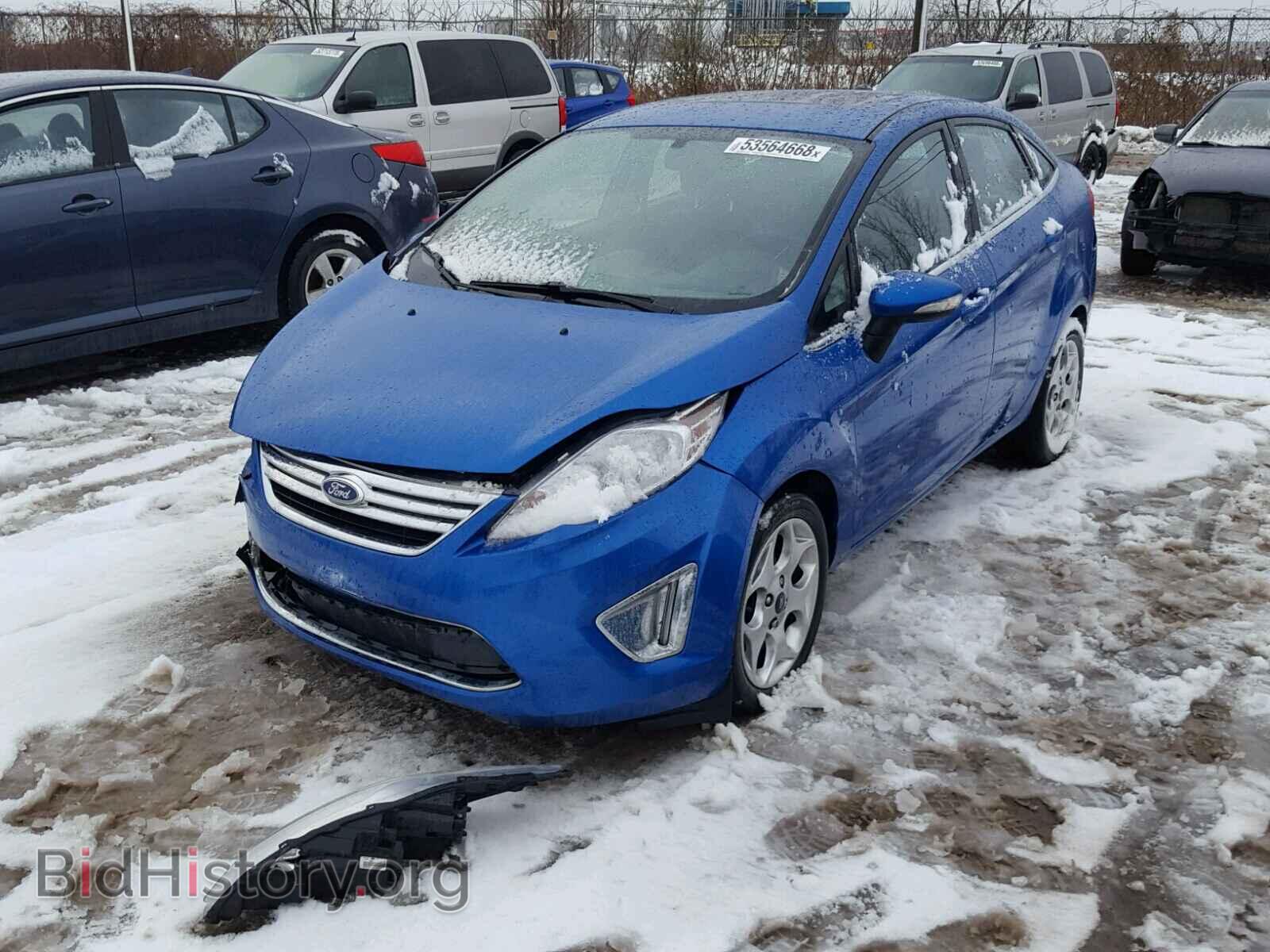 2011 FORD FIESTA - VIN: 3FADP4CJ9BM188564 - Фото 2
