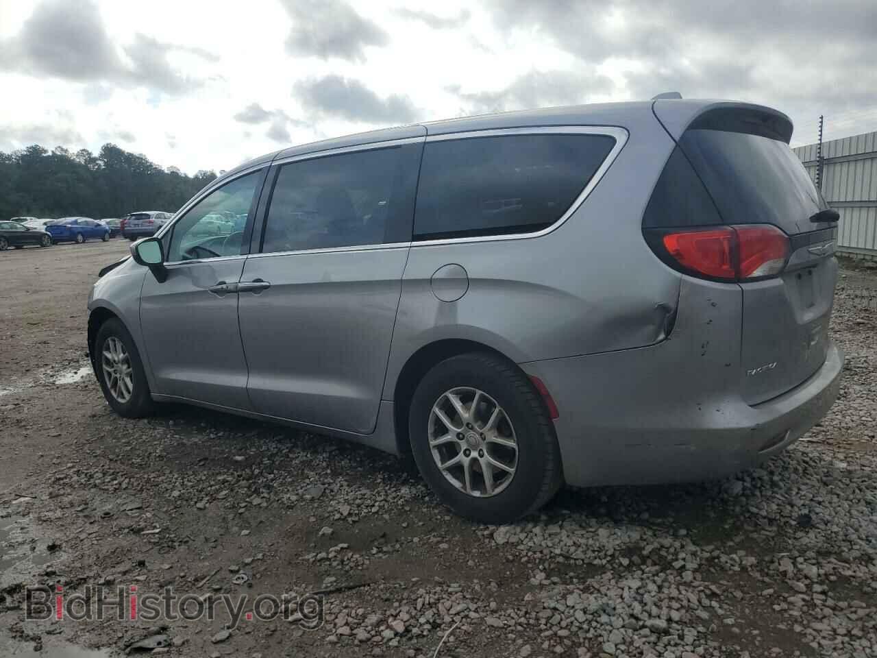 2017 CHRYSLER PACIFICA - VIN: 2C4RC1CG0HR628736 - Photo 2