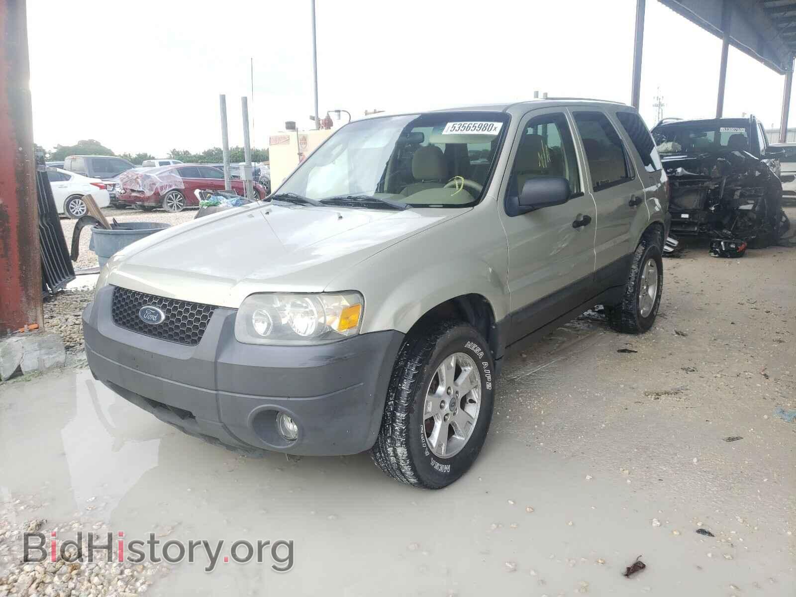 2005 FORD ESCAPE - VIN: 1FMCU03125KB13655 - Фото 2