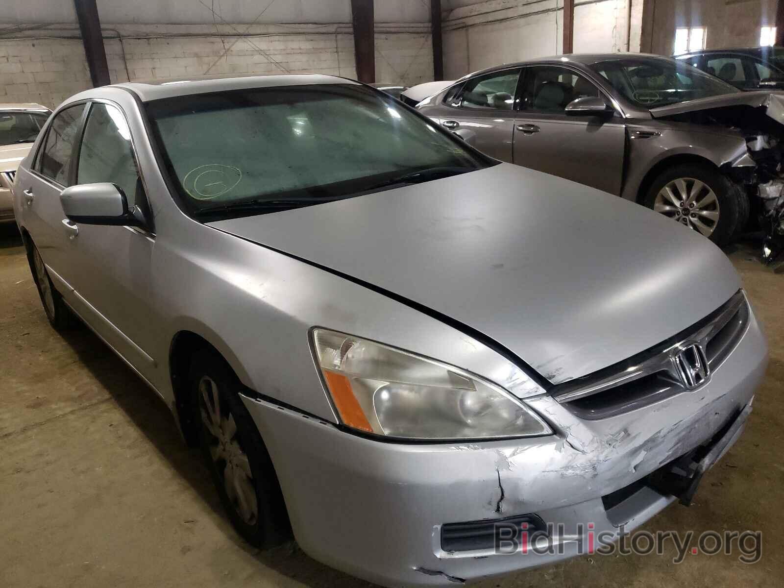 Photo 1HGCM66896A013058 - HONDA ACCORD 2006