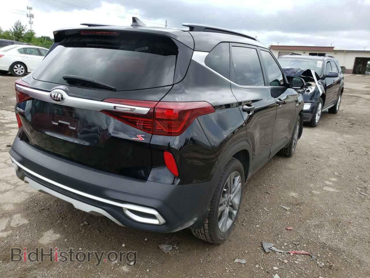 2021 KIA SELTOS - VIN: KNDEUCAA7M7067596 - Фото 4