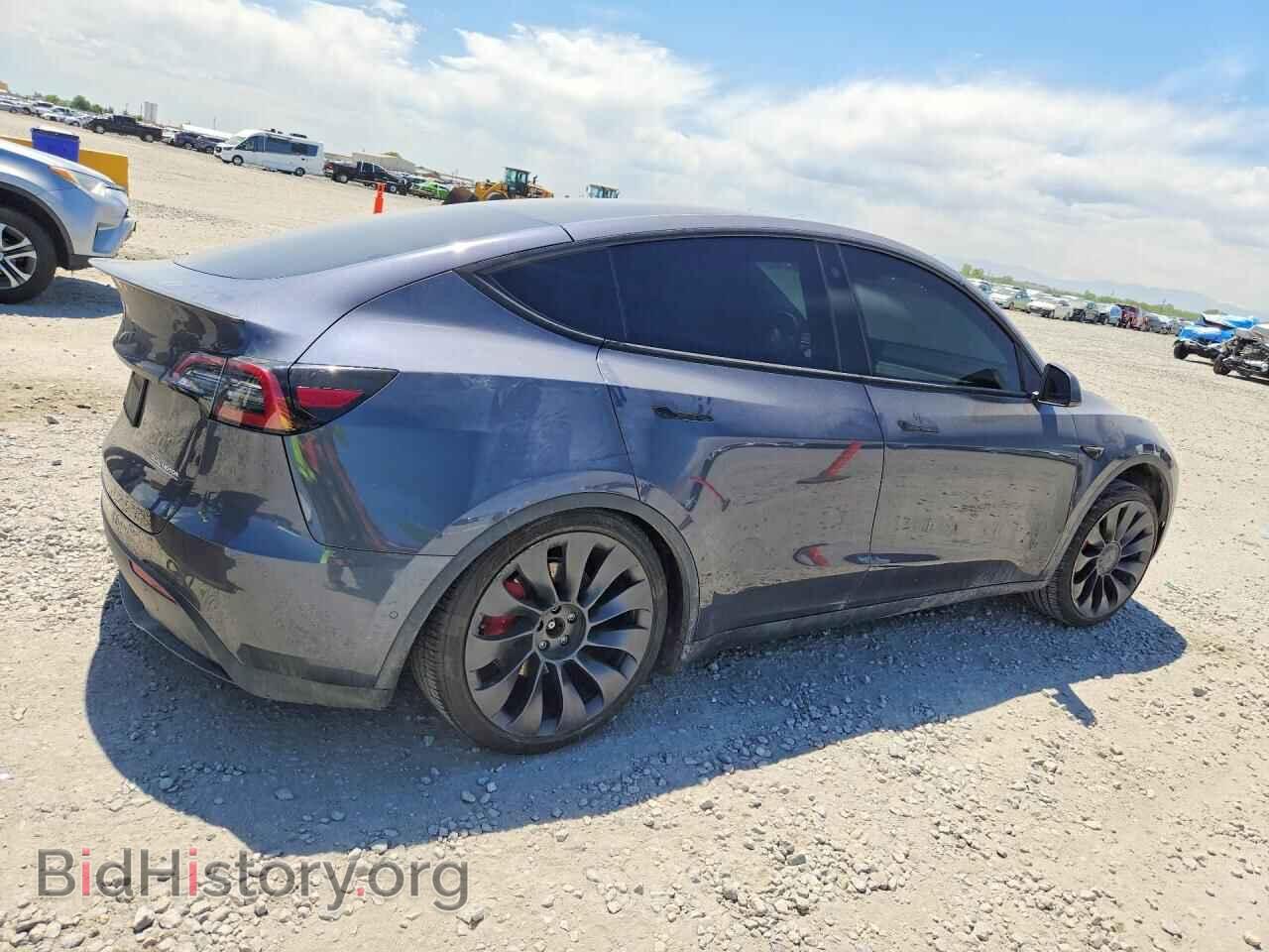 2022 TESLA MODEL Y - VIN: 7SAYGDEF5NF507328 - Photo 3