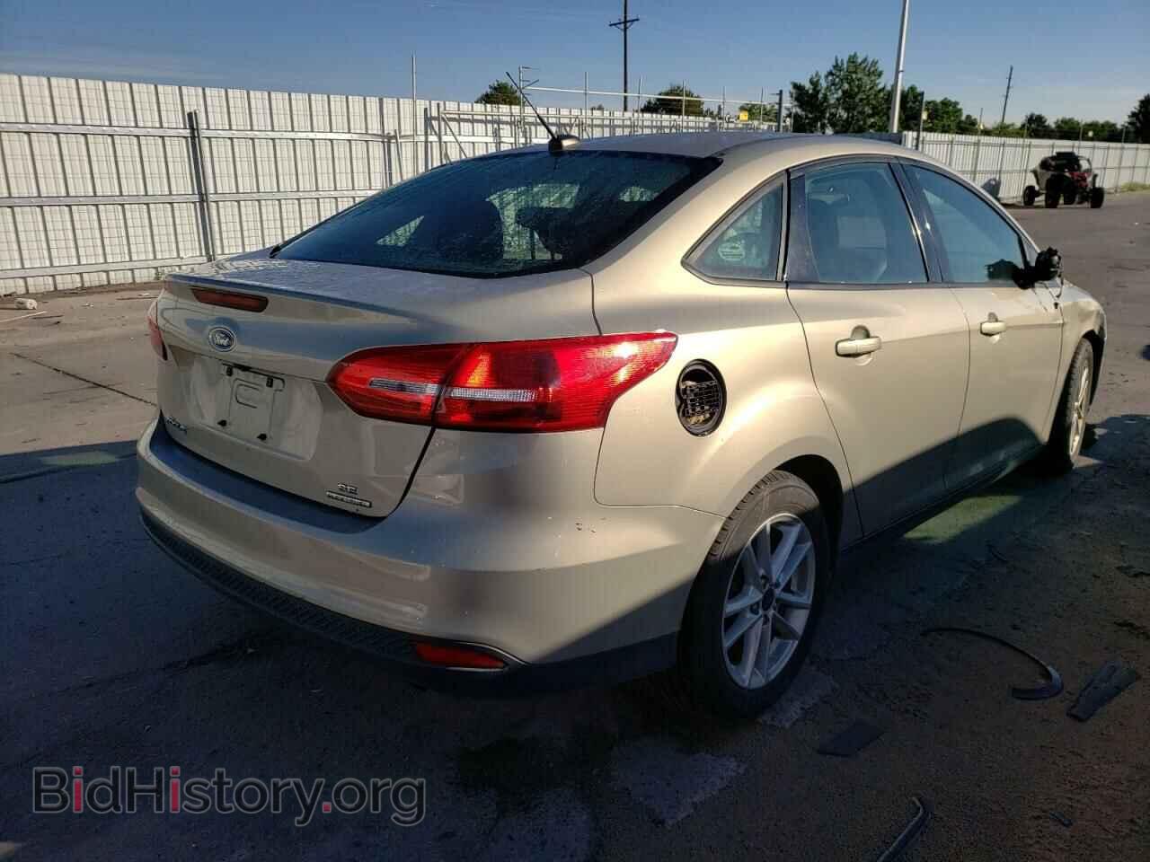 2016 FORD FOCUS - VIN: 1FADP3F24GL369420 - Photo 4