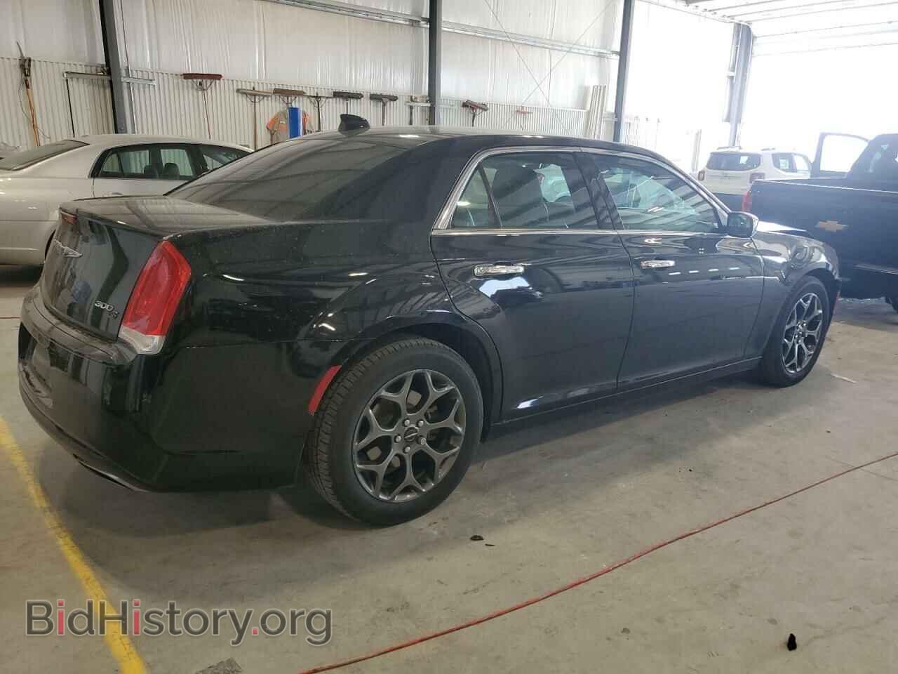 2018 CHRYSLER 300 - VIN: 2C3CCAGG7JH141811 - Photo 3