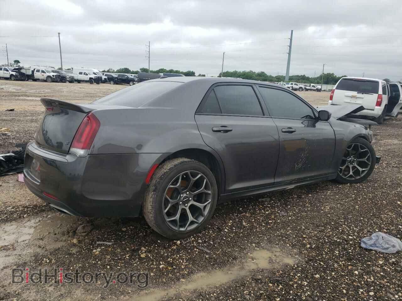 2017 CHRYSLER 300 - VIN: 2C3CCABGXHH645366 - Фото 3
