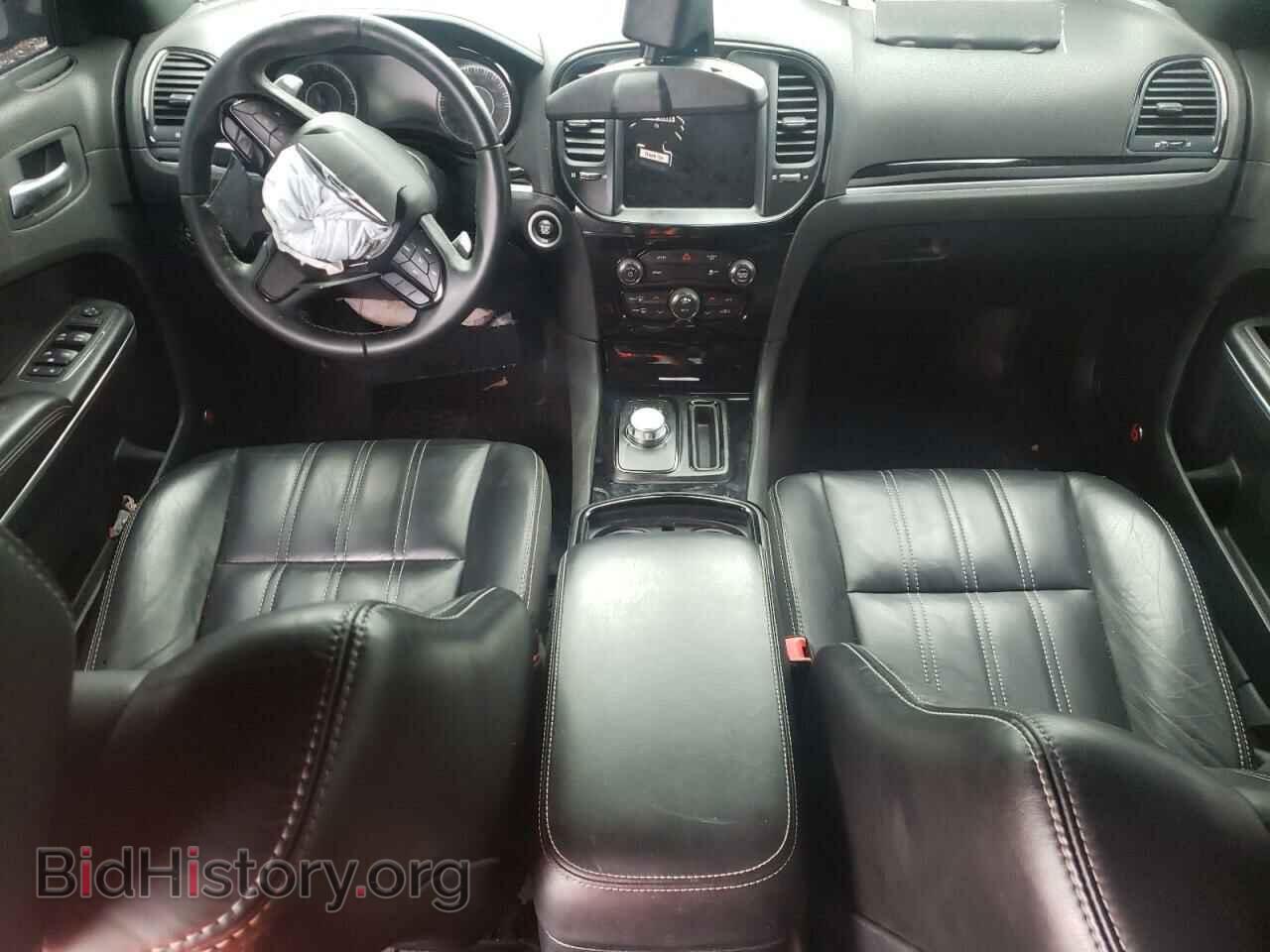 2017 CHRYSLER 300 - VIN: 2C3CCABGXHH645366 - Фото 8
