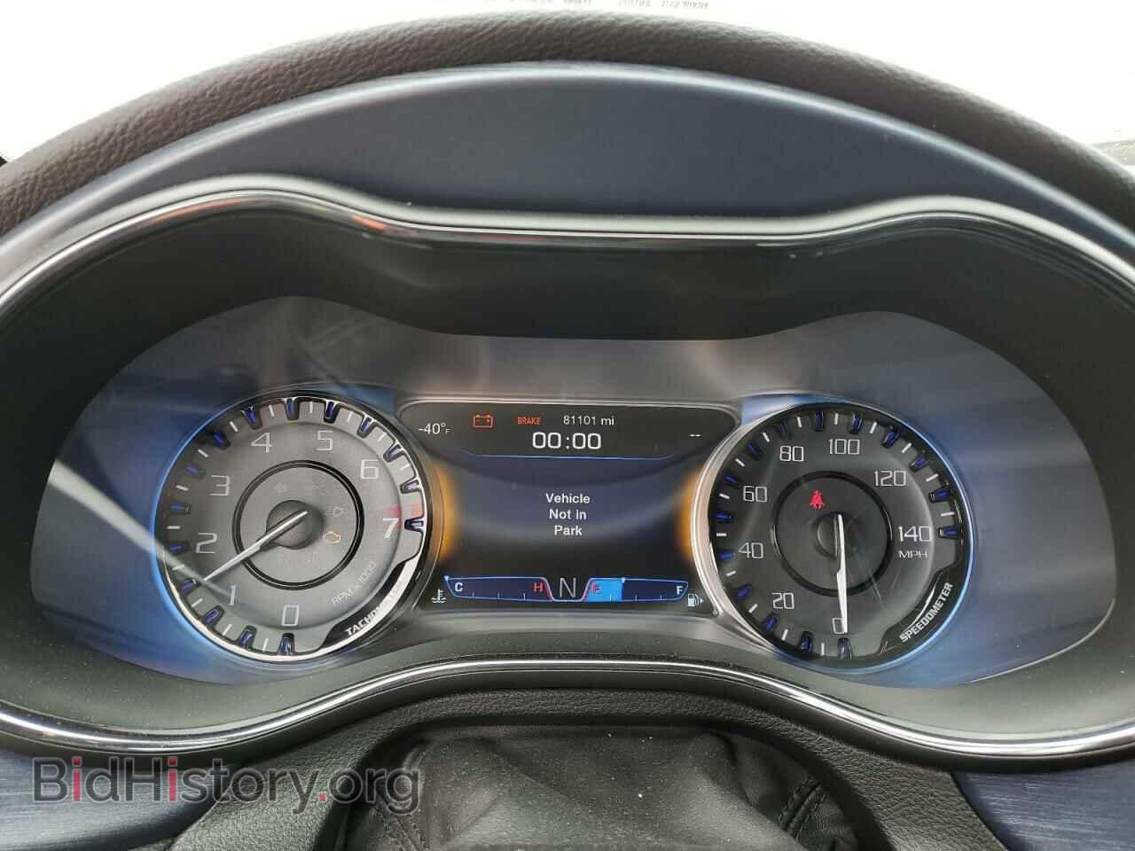2016 CHRYSLER 200 - VIN: 1C3CCCBG4GN111295 - Фото 9