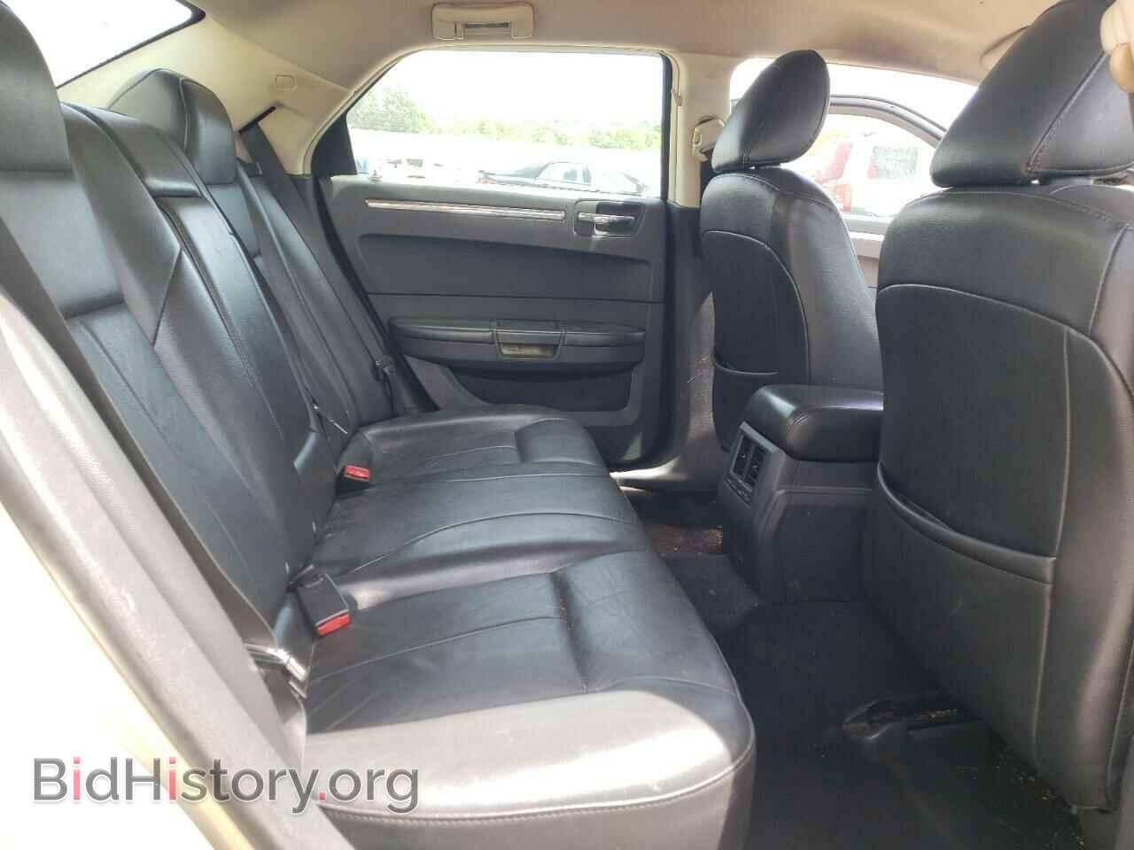 2010 CHRYSLER 300 - VIN: 2C3CA5CV6AH155281 - Фото 10