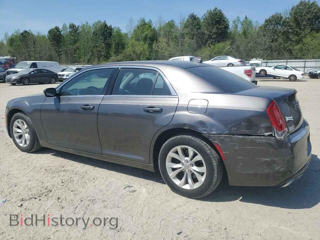2015 CHRYSLER 300 - VIN: 2C3CCAAG4FH882210 - Фото 2