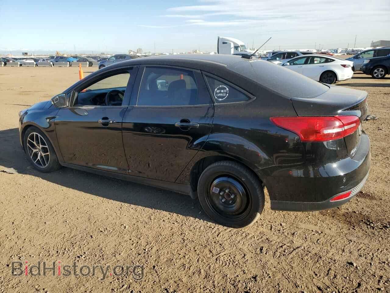2017 FORD FOCUS - VIN: 1FADP3H24HL324945 - Photo 2