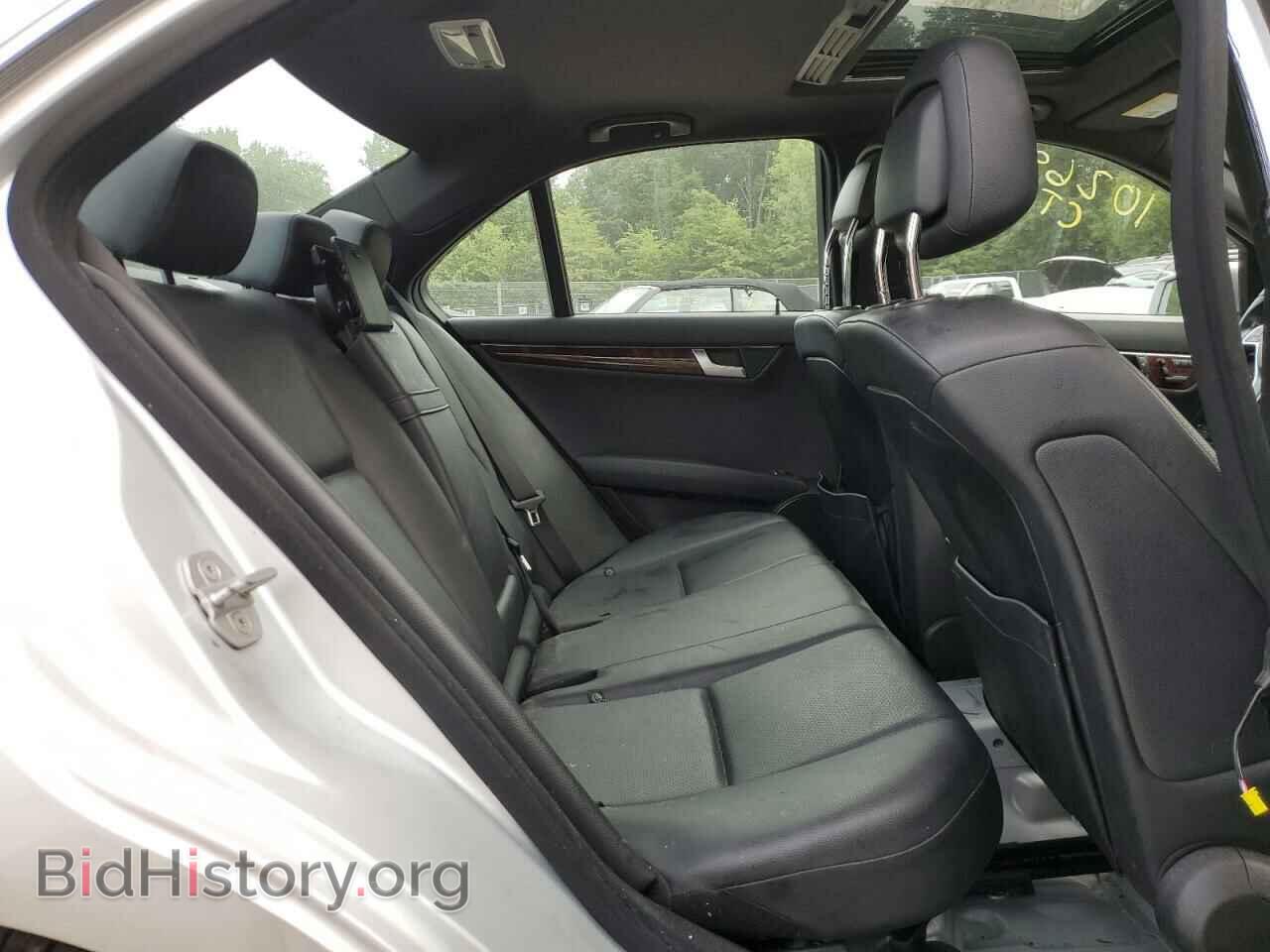 2012 MERCEDES-BENZ C-CLASS - VIN: WDDGF8BB7CR235589 - Фото 6
