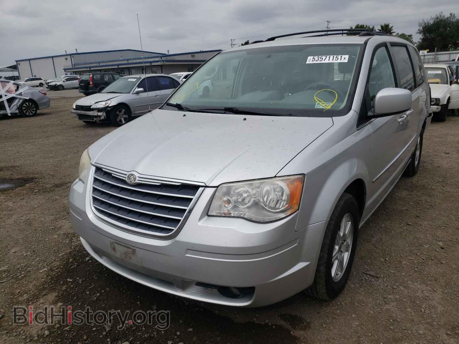 2010 CHRYSLER MINIVAN - VIN: 2A4RR5D17AR368884 - Фото 2