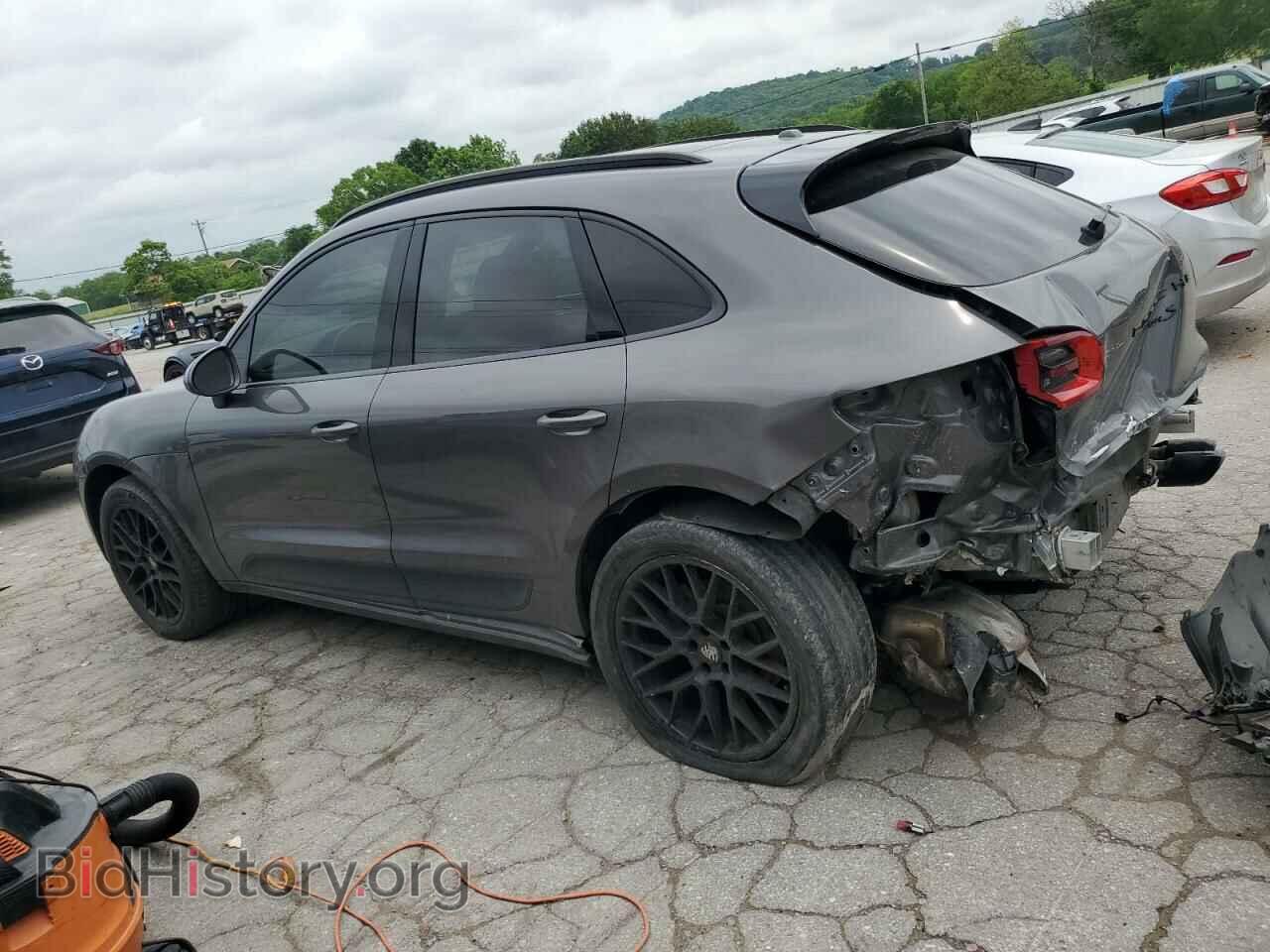 2017 PORSCHE MACAN - VIN: WP1AB2A59HLB19467 - Photo 2