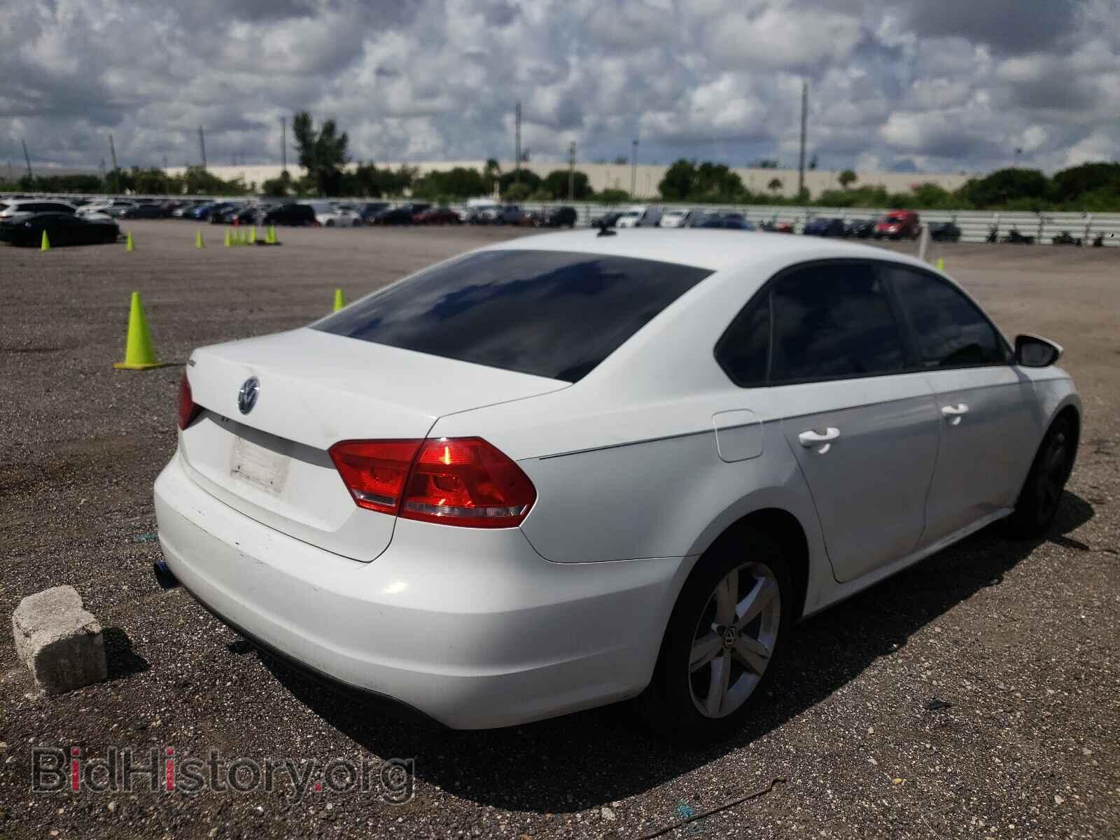 2012 VOLKSWAGEN PASSAT - VIN: 1VWAP7A35CC063080 - Фото 4
