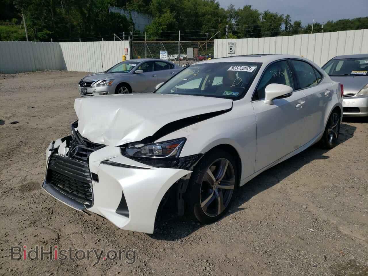 2019 LEXUS IS - VIN: JTHC81D25K5037119 - Фото 2