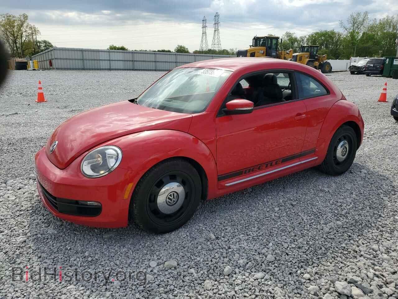 Фотография 3VWJP7AT9EM618792 - VOLKSWAGEN BEETLE 2014