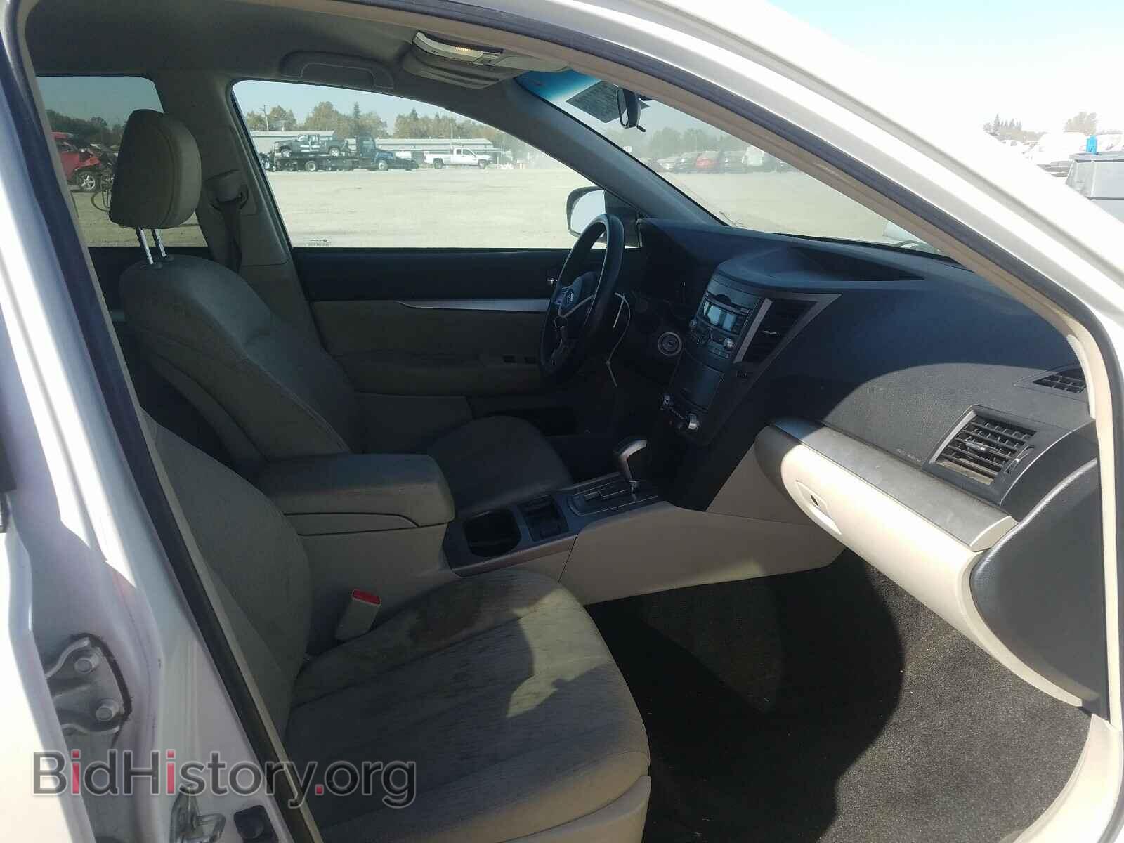 2011 SUBARU OUTBACK - VIN: 4S4BRBFC8B3443621 - Photo 5