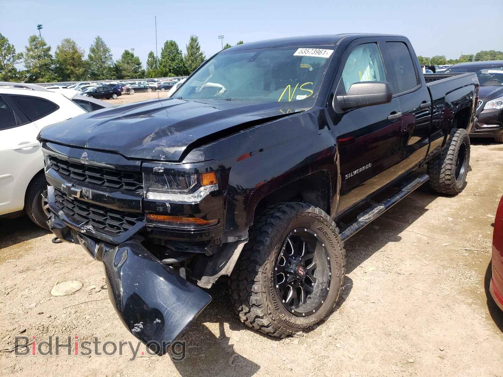 2017 CHEVROLET SILVERADO - VIN: 1GCVKPEC2HZ241321 - Фото 2